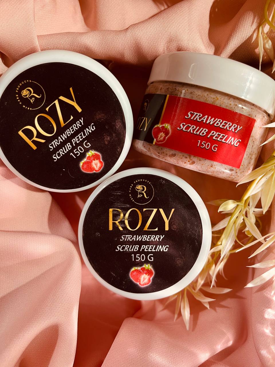 Rozy فراولة مقشر جسم 150 g - الصورة 2