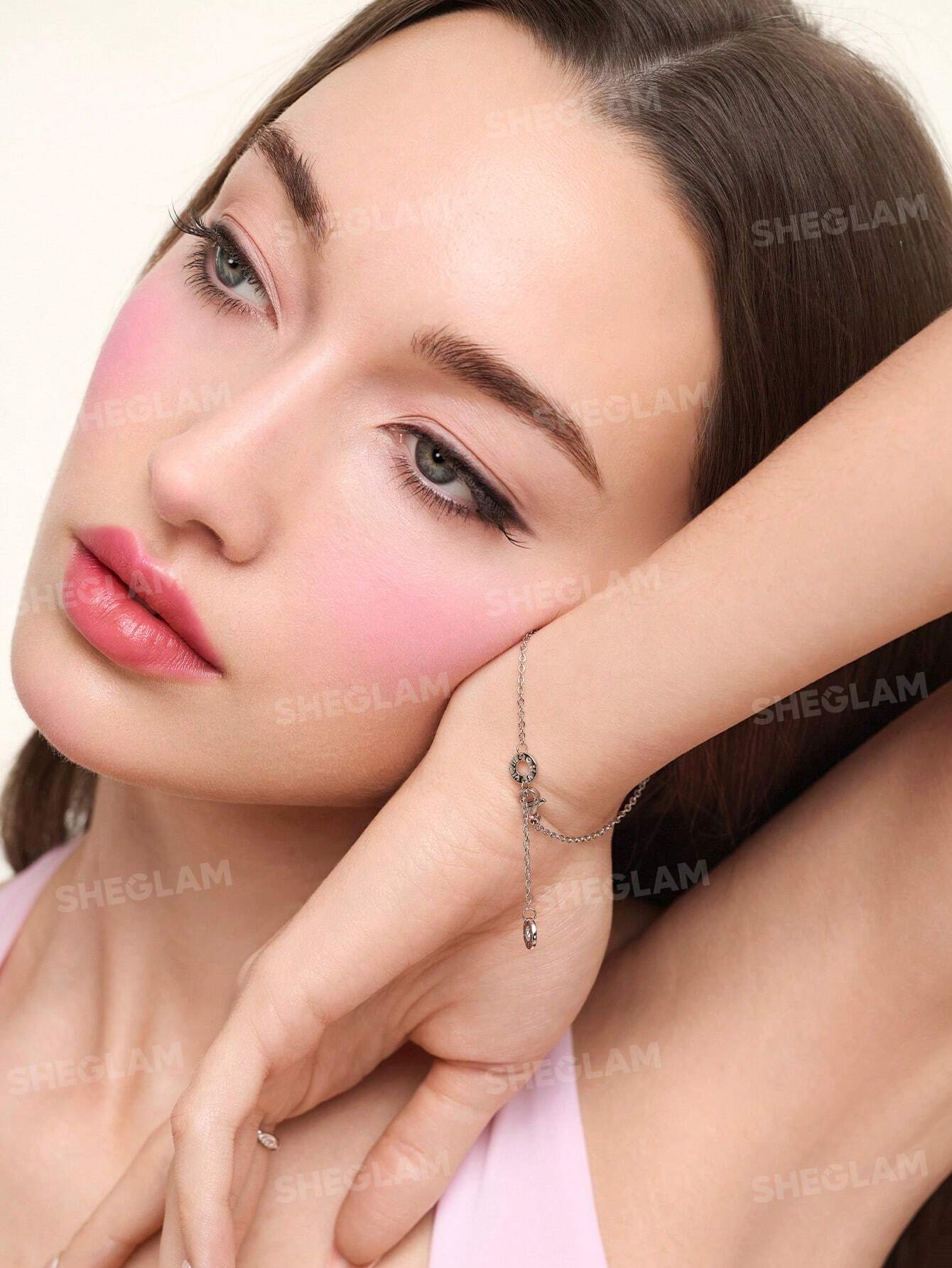 شيجلام Everyday Makeup Essentials باقة - الصورة 13